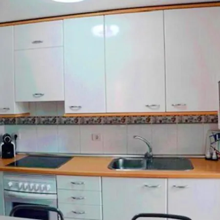 With One Bedroom In Los Cristianos With Wonderful Mountain View Shared Pool Balcony 公寓 *